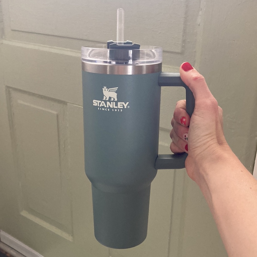 **LIMITED EDITION** ADVENTURE QUENCHER TRAVEL TUMBLER | 40 OZ in Shale